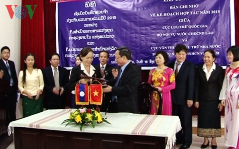 ຫວຽດນາມ - ລາວ ເພີ່ມທະວີການຮ່ວມມືວຽກງານສຳເນົາແຫ່ງຊາດ